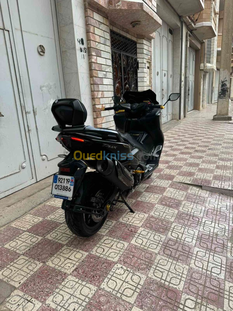 Yamaha Tmax 560 2021