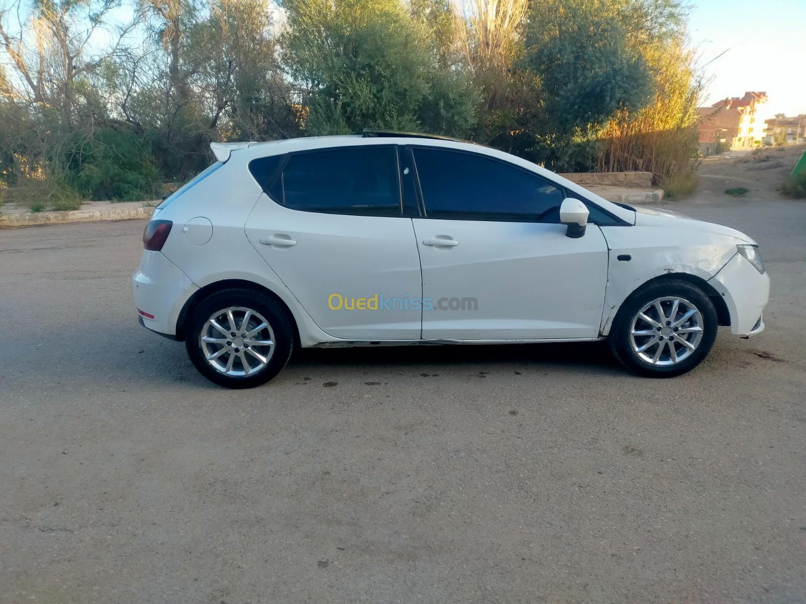 Seat Ibiza 2013 Fully +Toit ouvrant