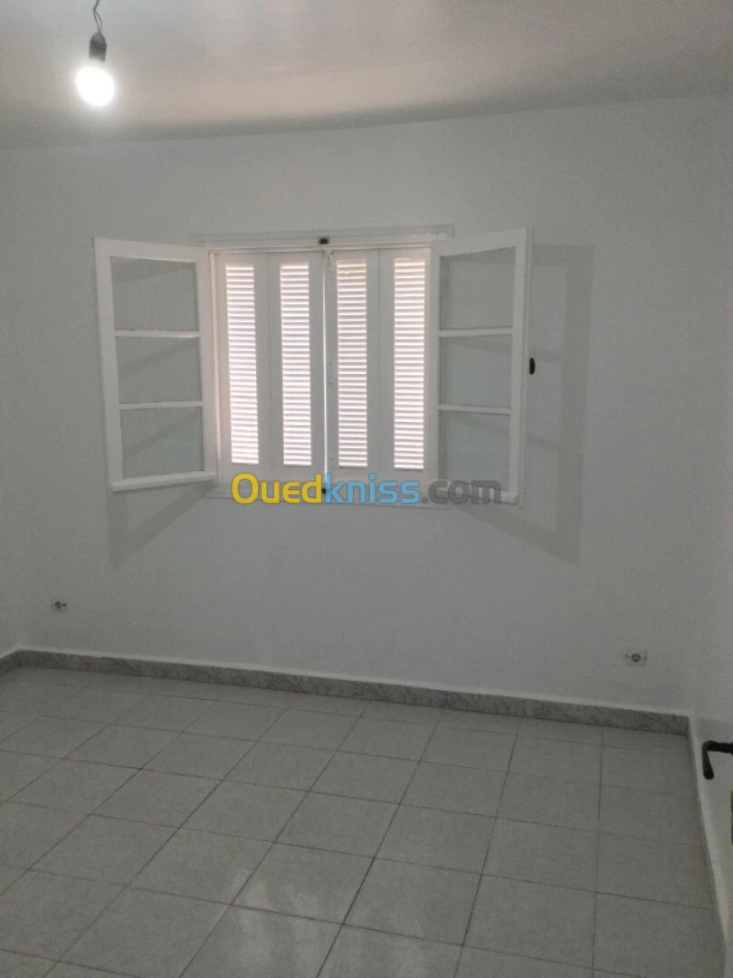 Location Appartement F3 Alger Ain benian