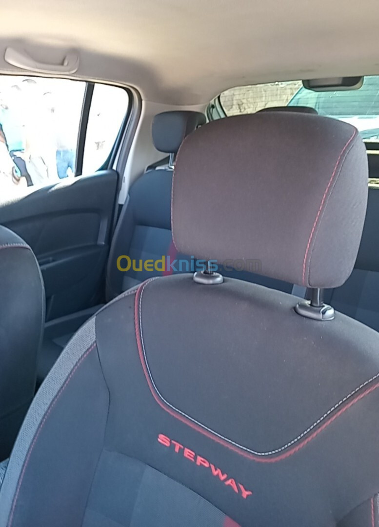 Dacia Sandero 2019 Tichrowd