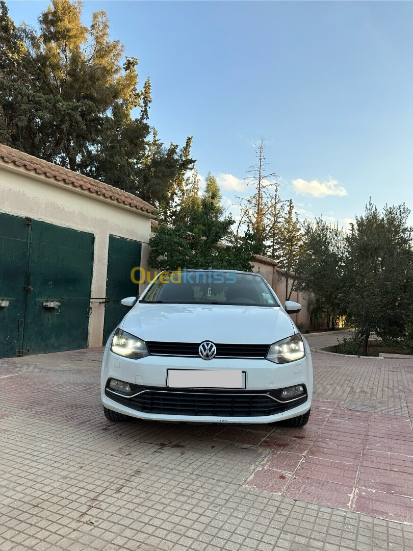 Volkswagen Polo 2015 