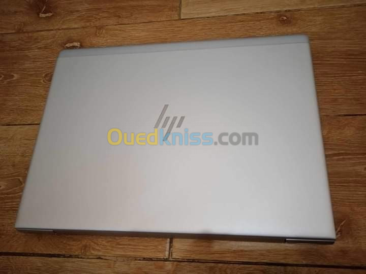 HP EliteBook G5 830