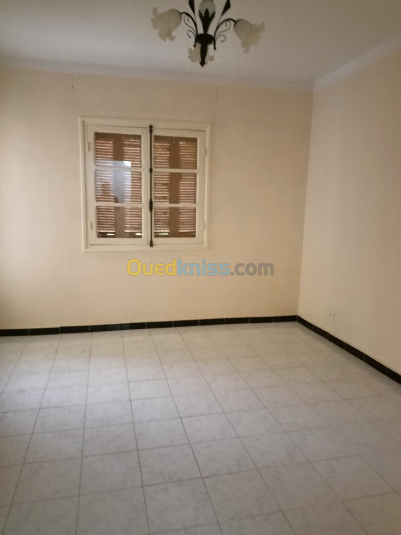 Location Appartement F4 Alger Mohammadia