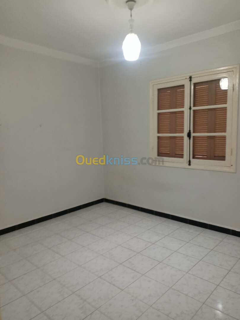 Location Appartement F4 Alger Mohammadia