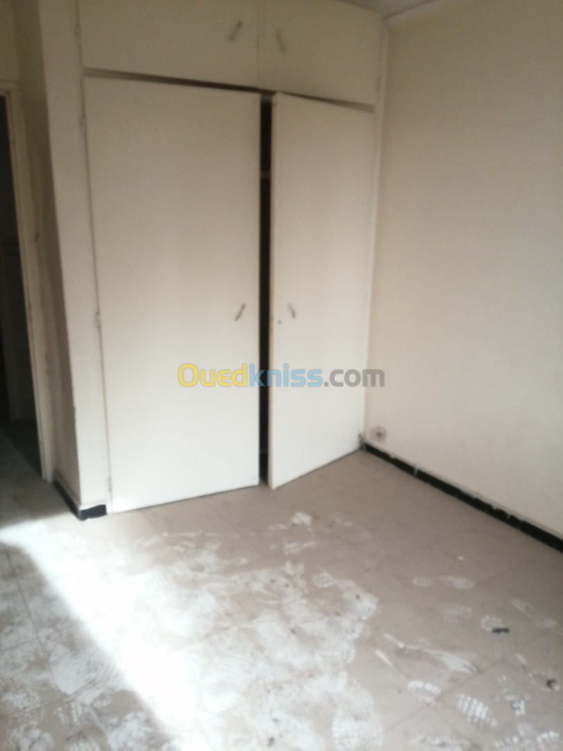 Vente Appartement F4 Alger Ain naadja