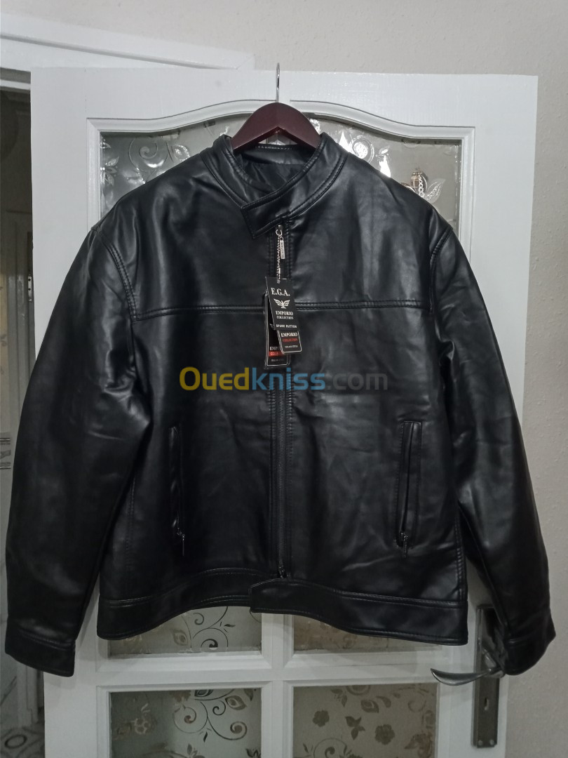 Veste en cuir SCHADARROW et EMPORIO