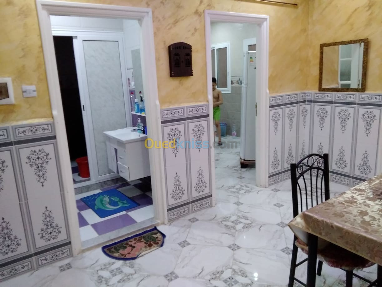 Location vacances Appartement F3 Jijel Jijel