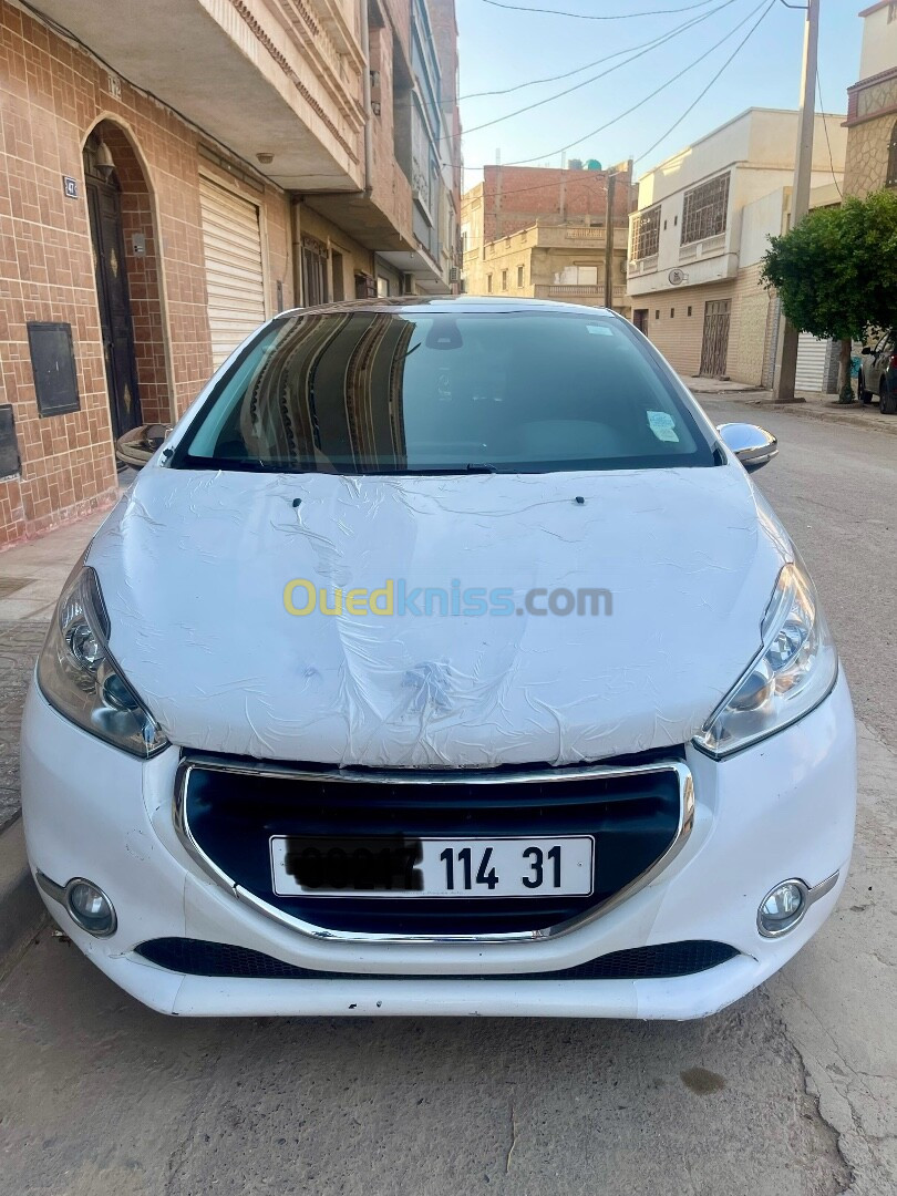 Peugeot 208 2014 Allure