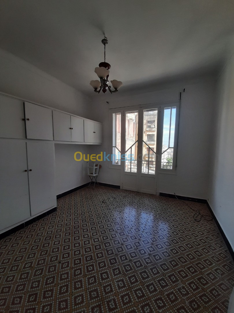 Vente Appartement F4 Alger Alger centre