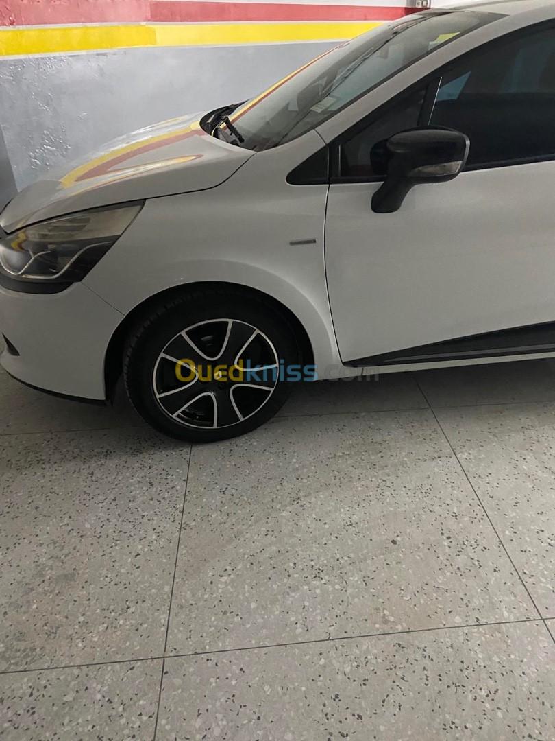 Renault Clio 4 2015 Limited