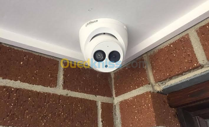 installation caméras surveillance تركيبه و برمجة جميع انواع كاميرات المراقبة 