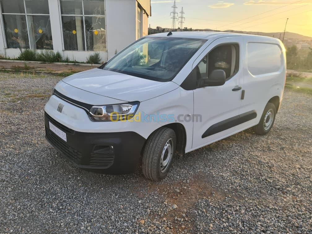 Fiat Doblo 2024 Dz