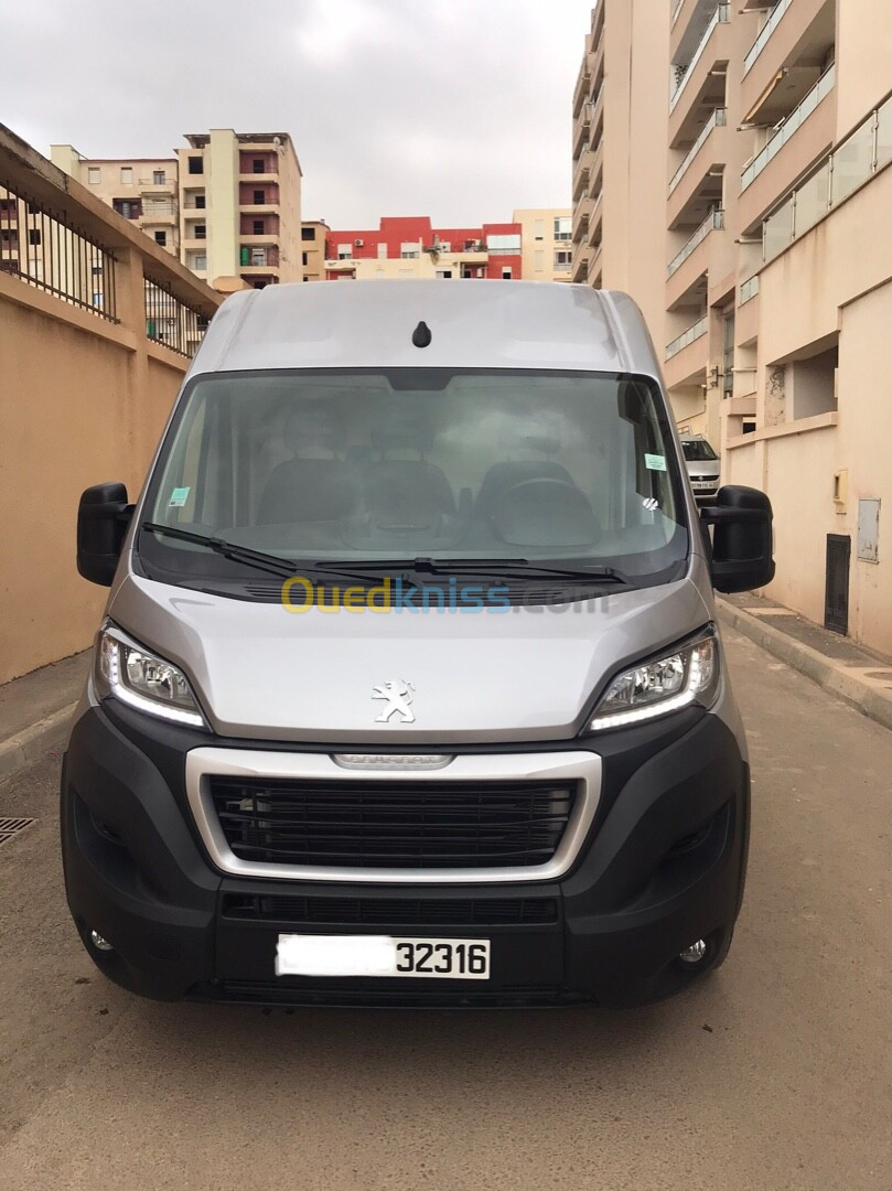 Peugeot Boxer L2H2 2.3 L 130cv 2023