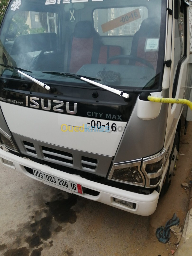 Isuzu Isuzu 2006