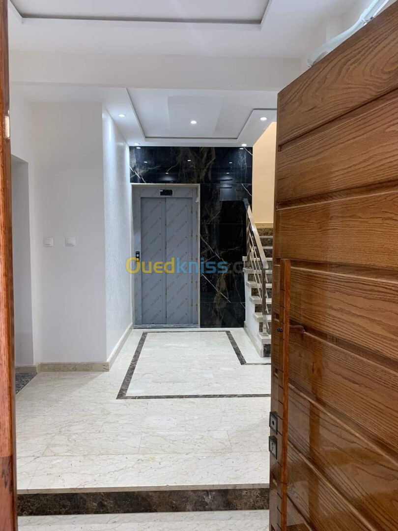 Vente Appartement F2 Alger Bordj el kiffan