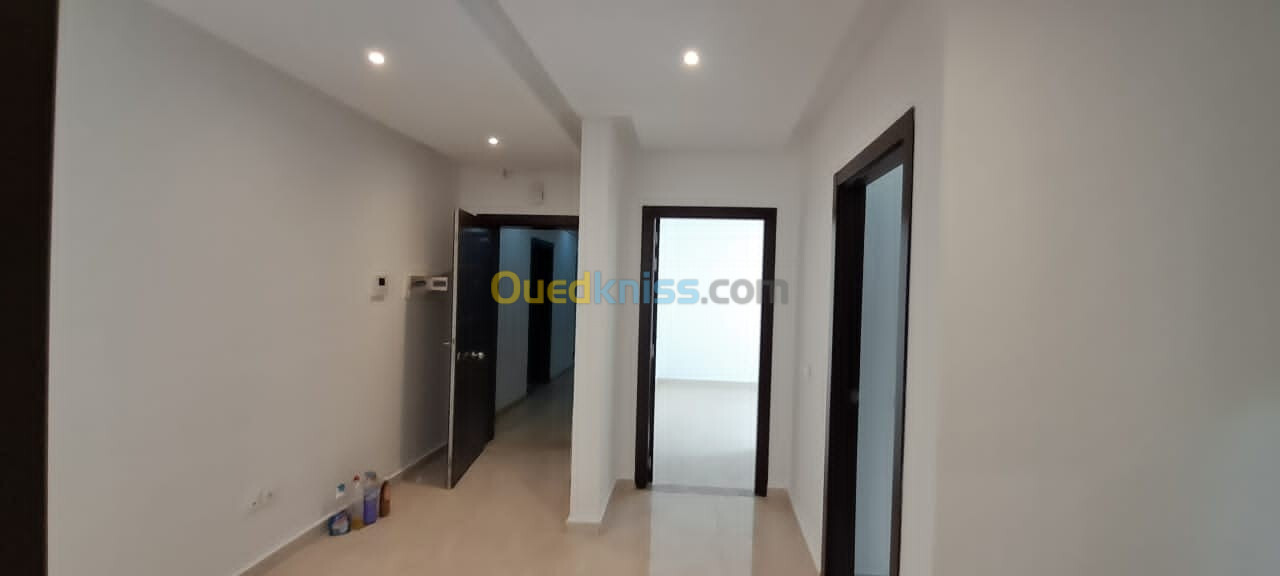 Vente Appartement F3 Oran Bir el djir