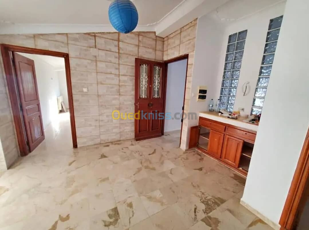 Location Niveau De Villa F3 Alger El achour