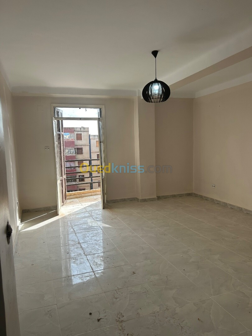 Vente Appartement F3 Boumerdès Corso