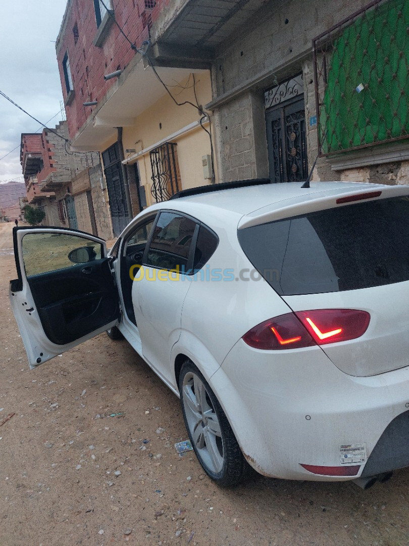 Seat Leon 2012 Cupra R