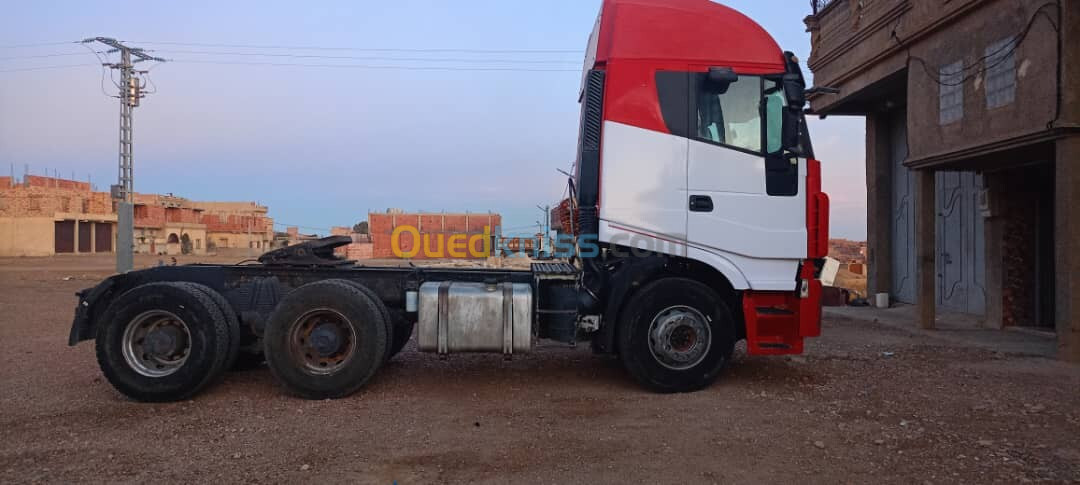 682 Iveco 6*4 2014