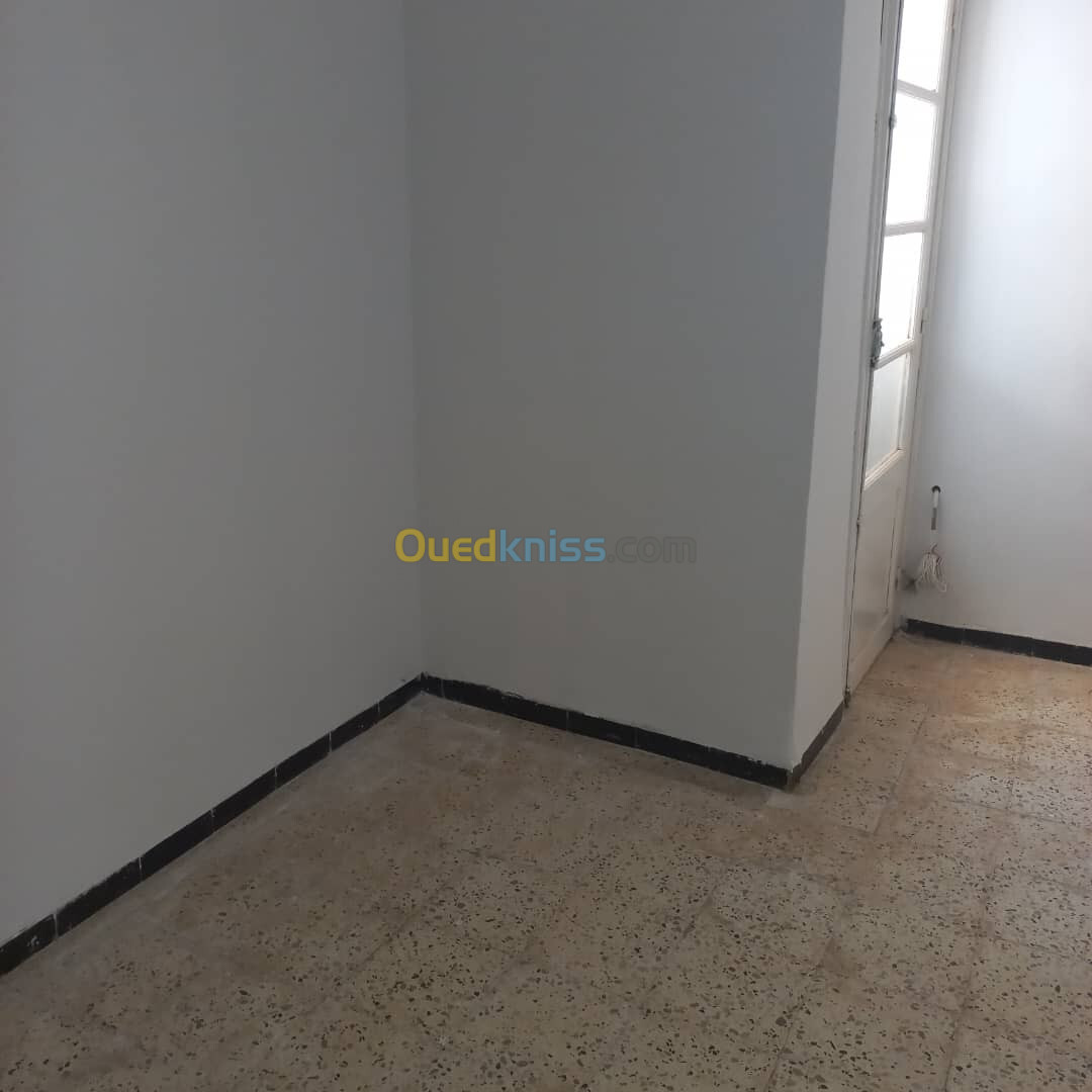 Vente Appartement F3 Oran Gdyel