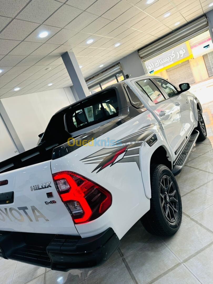 Toyota Hilux 2023 LEGEND DC 4x4 Pack Luxe