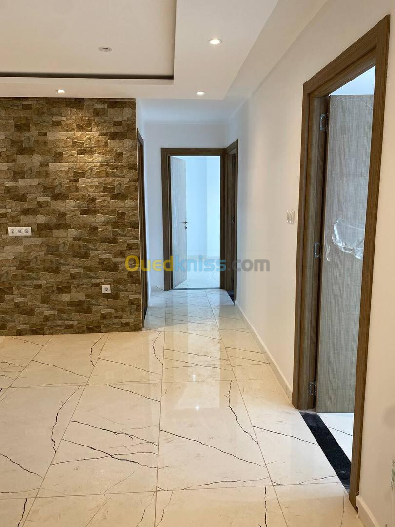 Vente Appartement F4 Alger Bordj el bahri