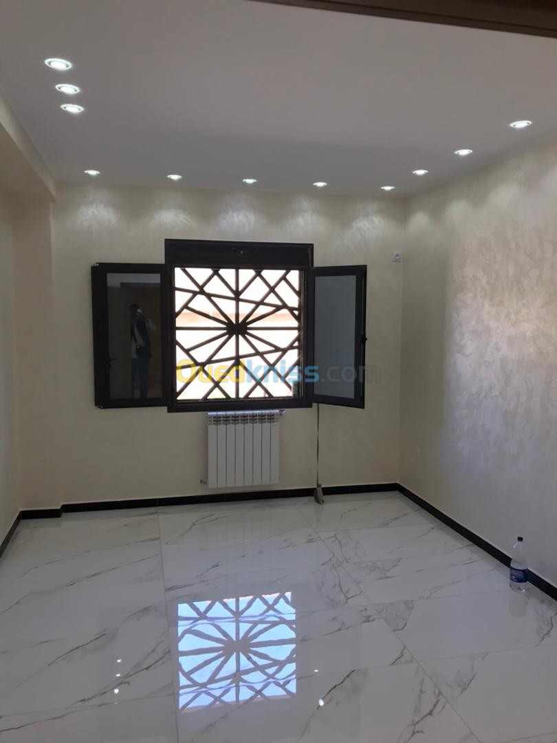 Vente Appartement F4 Alger Bordj el bahri