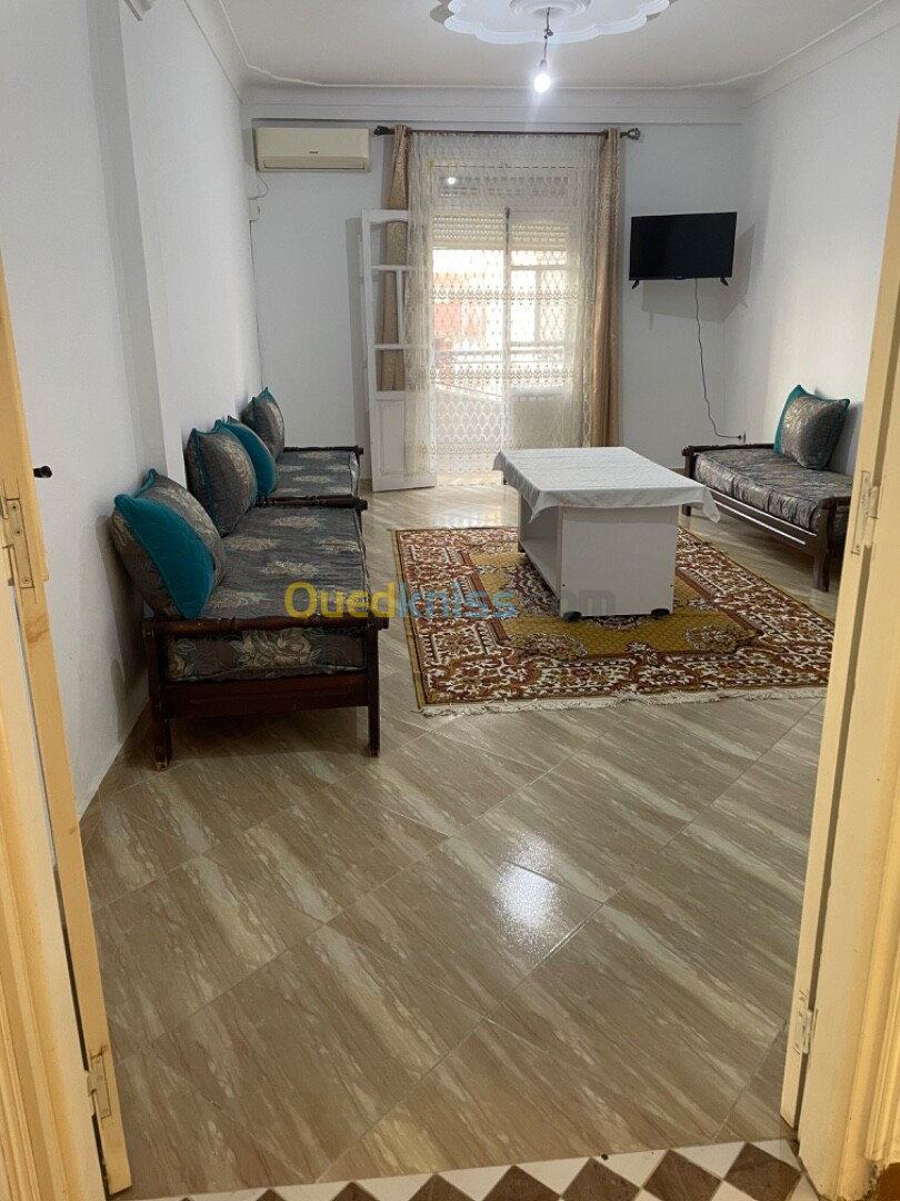 Location vacances Appartement F3 Jijel Jijel