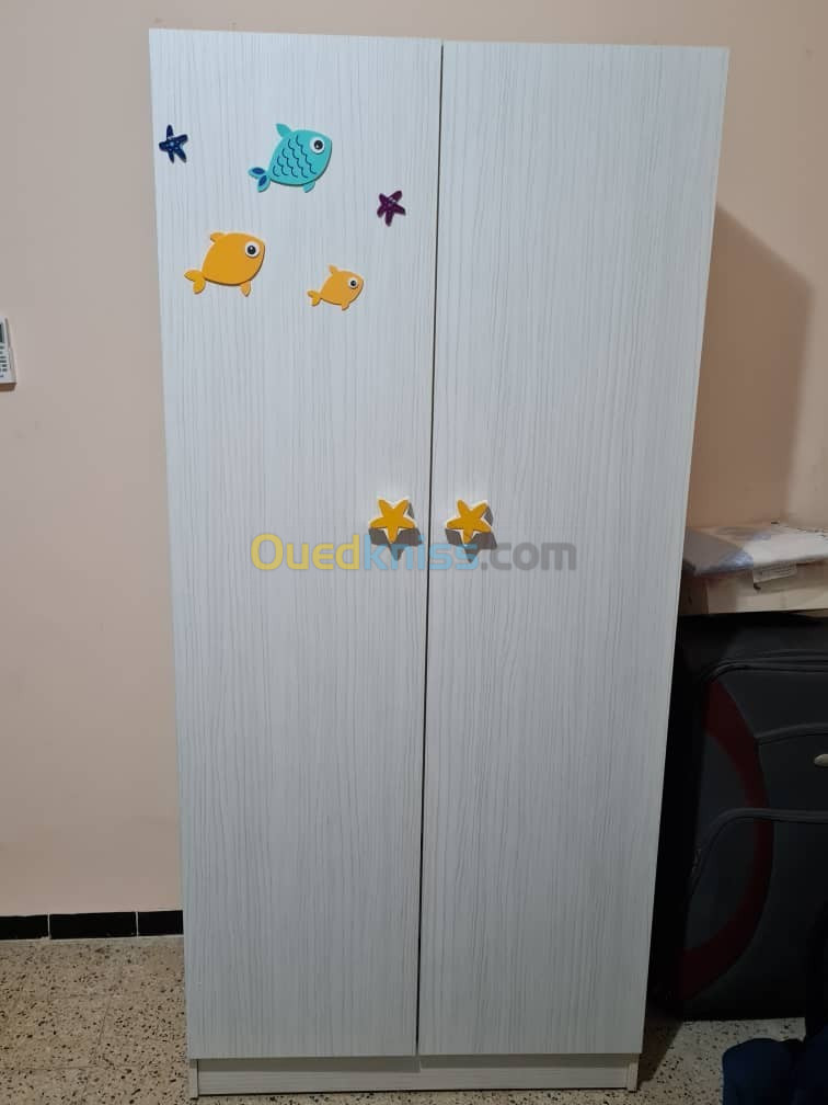 armoire  pour bebe 