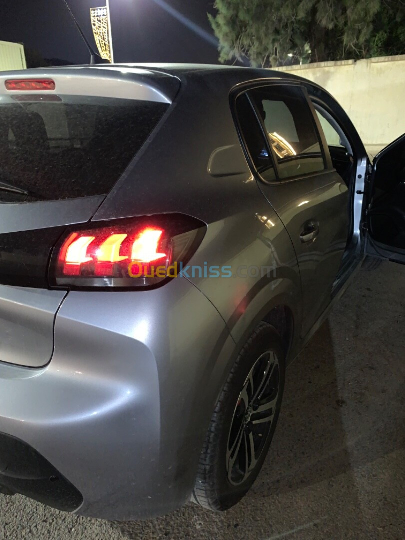 Peugeot 208 2021 Style