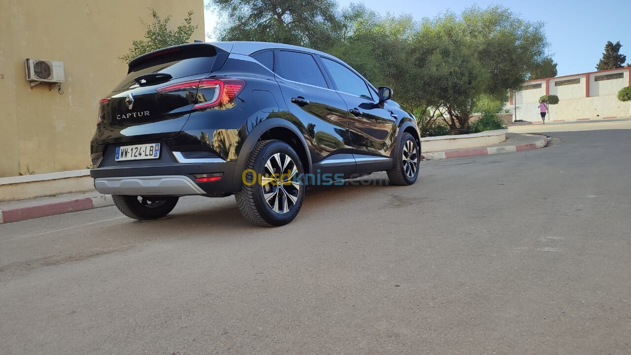 Renault Captur 2023 