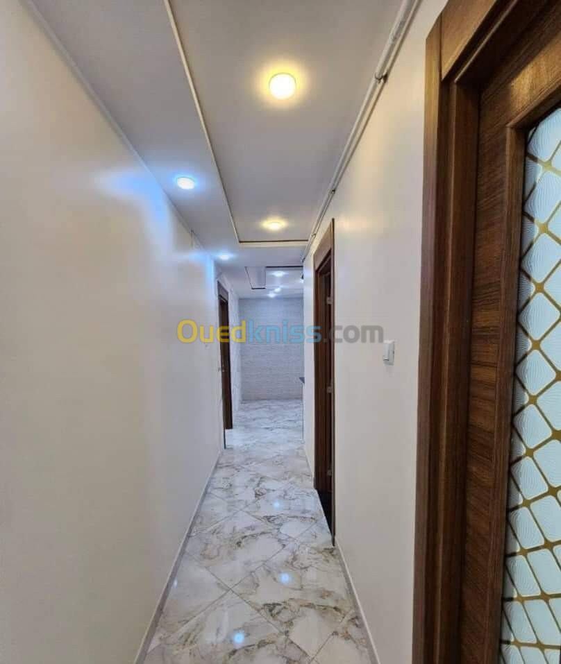 Vente Appartement F3 Alger Bordj el kiffan