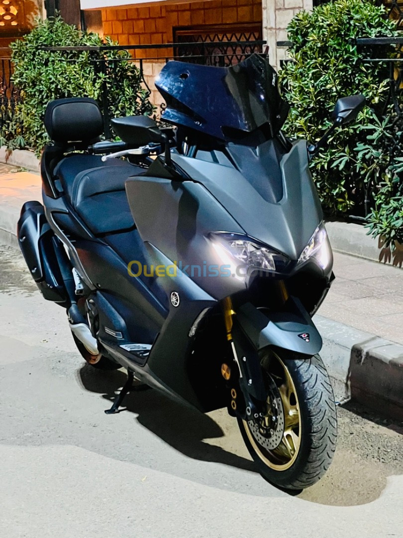 Yamaha Tmax 560 2022