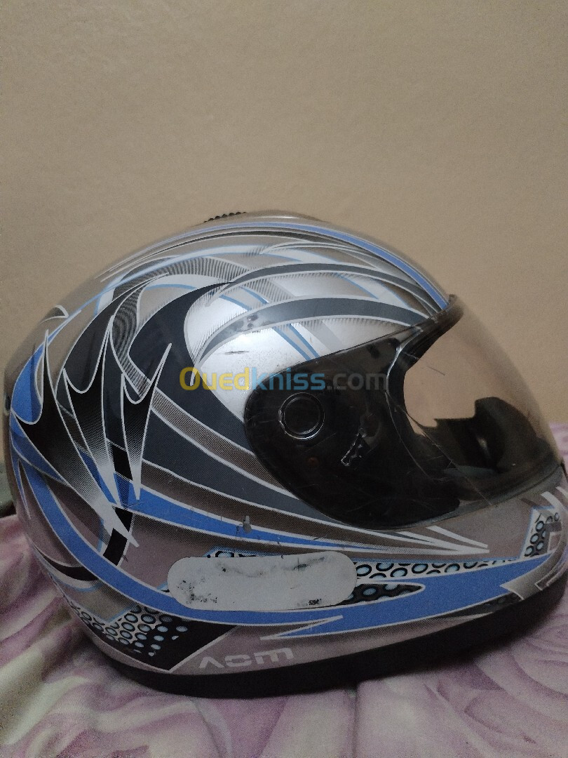 Casque moto tout terrain 