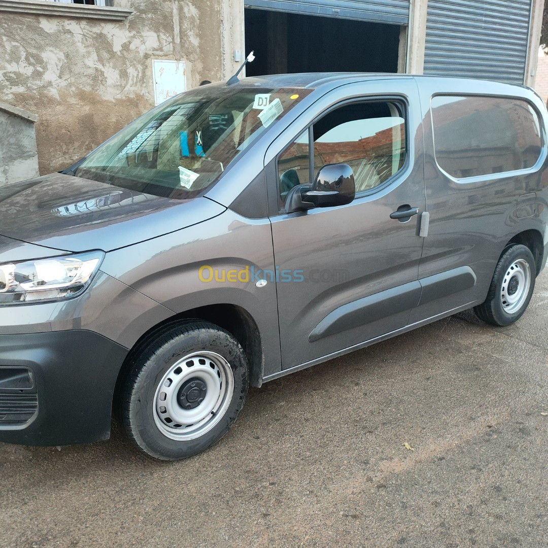 Fiat Doublo 2024 