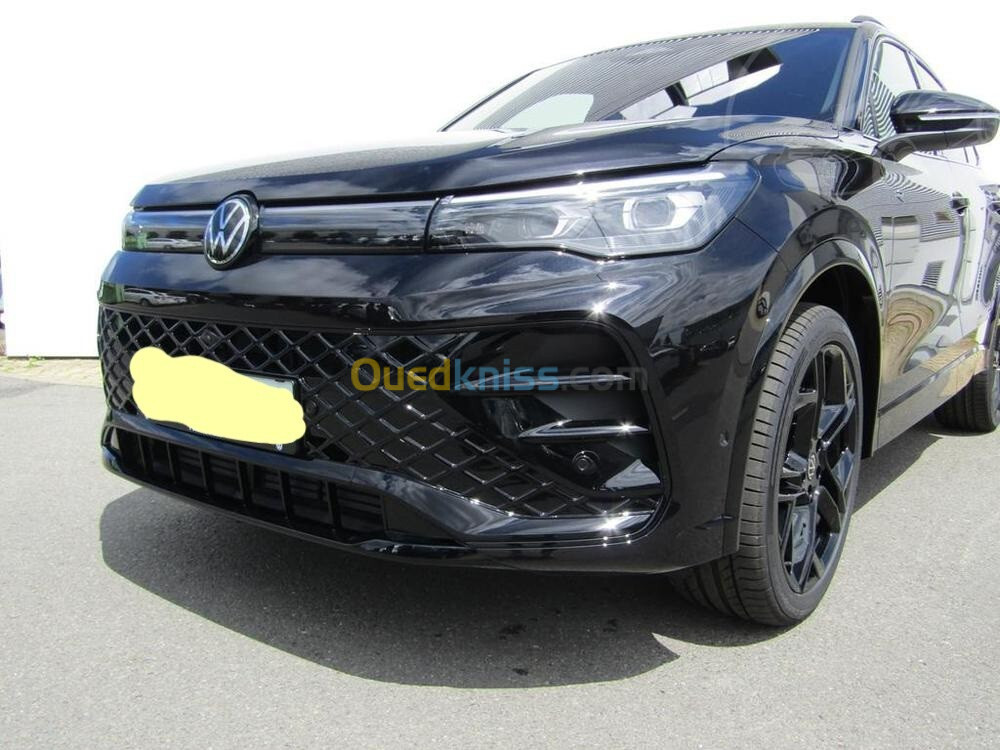 Volkswagen Tiguan 2024 Pack Black