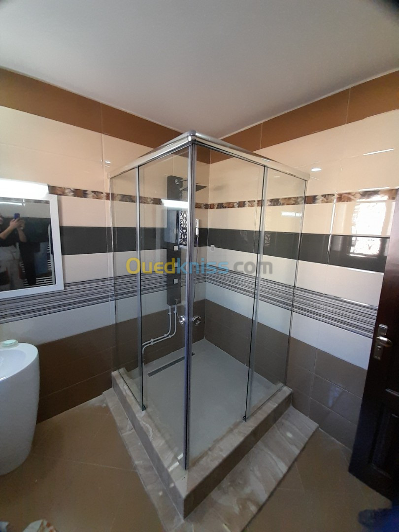 Cabine de douche sur mesure 