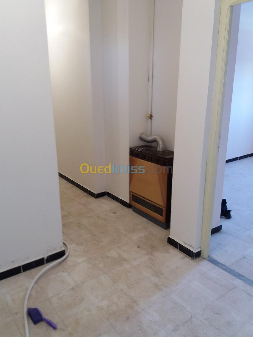 Location Appartement F04 Boumerdès Corso