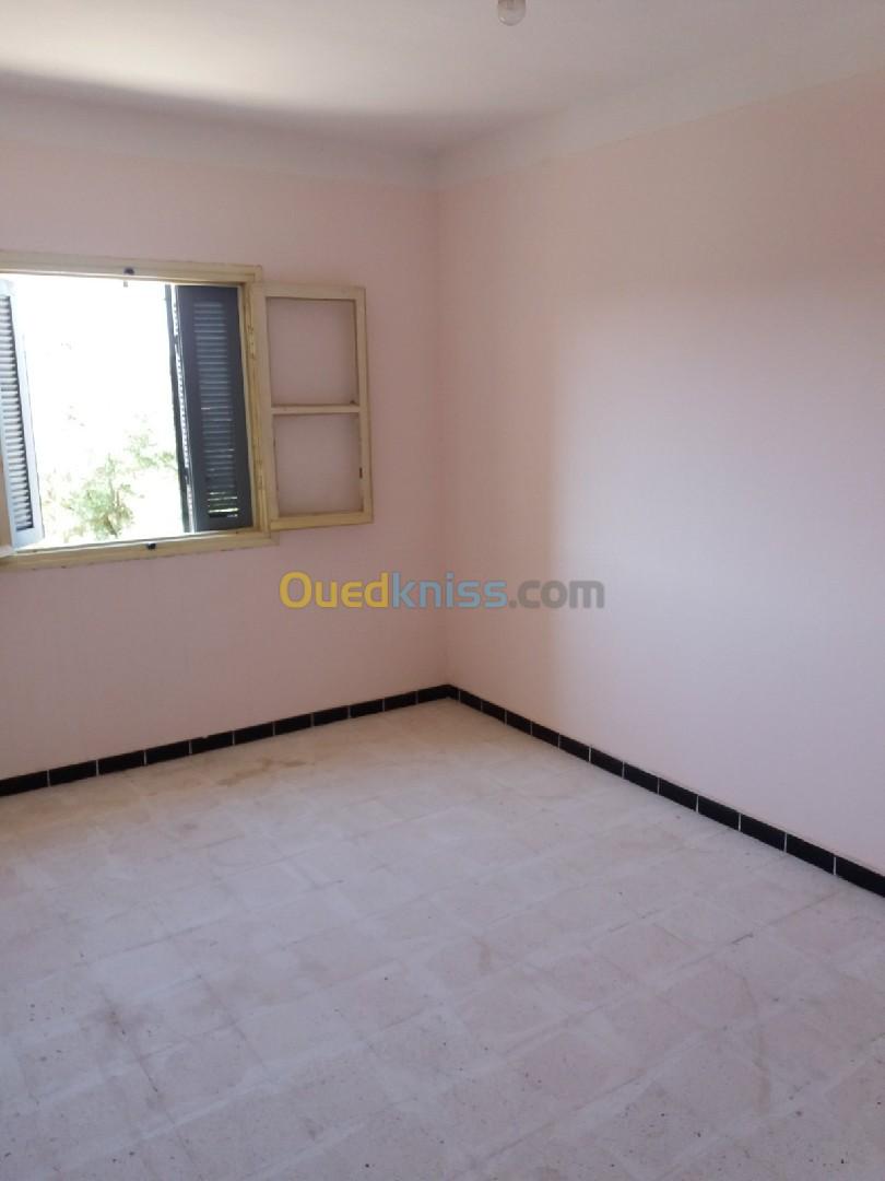 Location Appartement F04 Boumerdès Corso