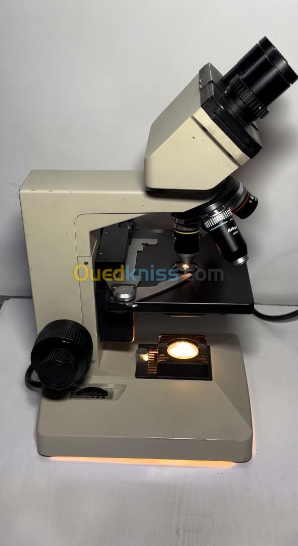 NIKON SE microscope