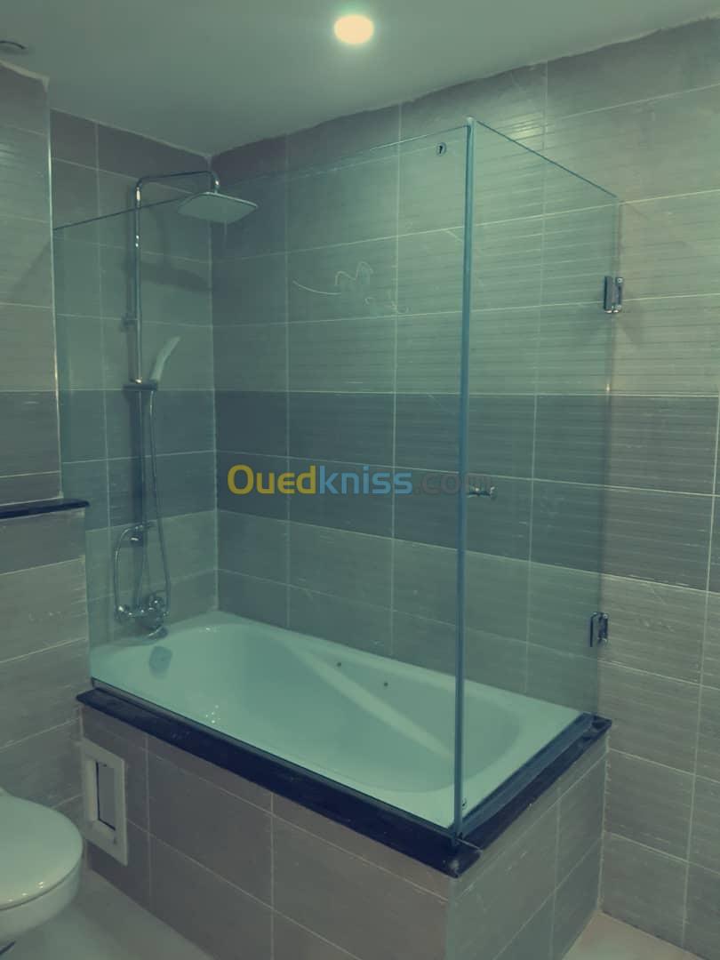 Cabine de douche sur mesure 