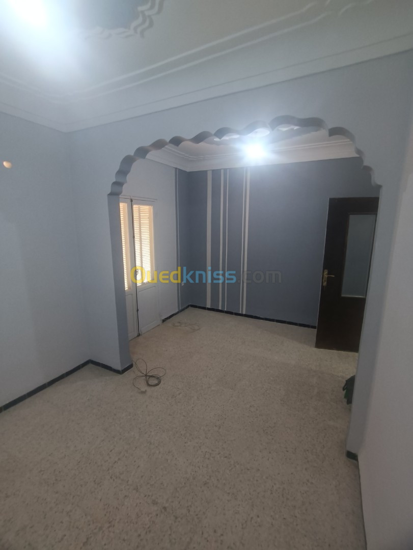 Location Appartement F3 Ouargla Sidi khouiled