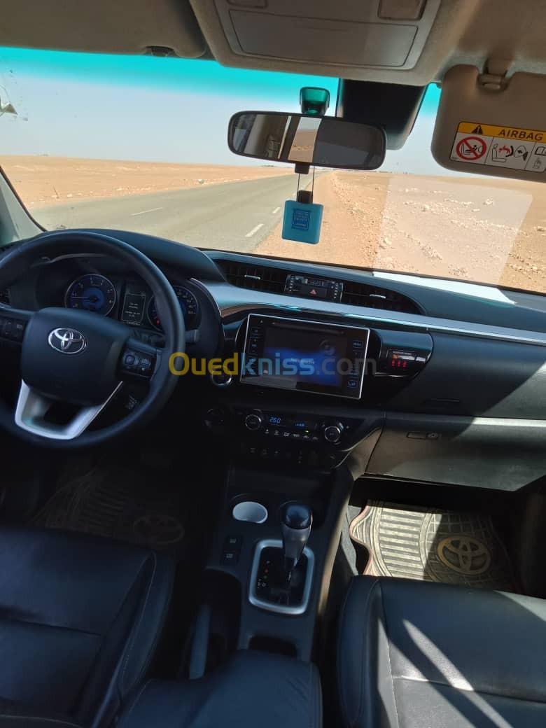 Toyota Hilux 2019 LEGEND DC 4x4