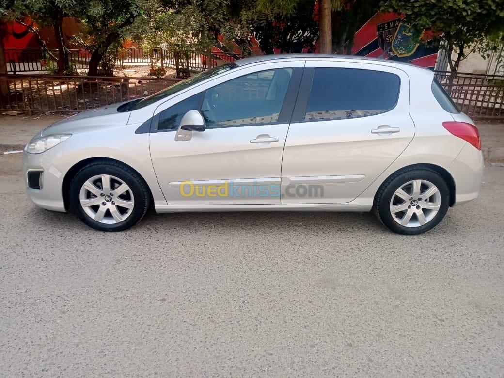 Peugeot 308 2013 