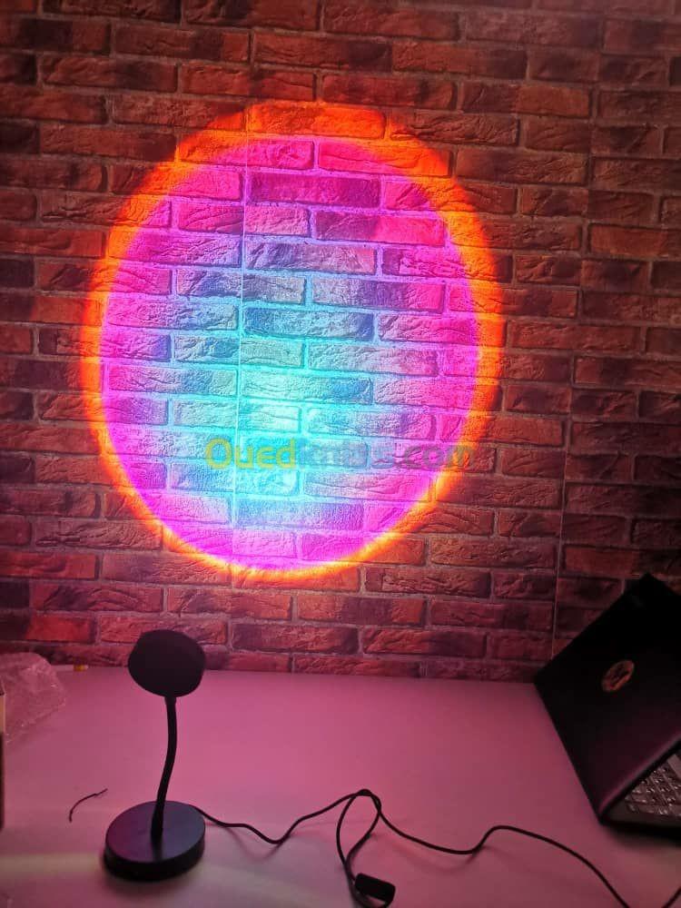 Projecteur/Lampe/Veilleuse Coucher De Soleil/Sunset USB Éclairage LED RGB  Décoration Murale Stylé - Alger Algérie