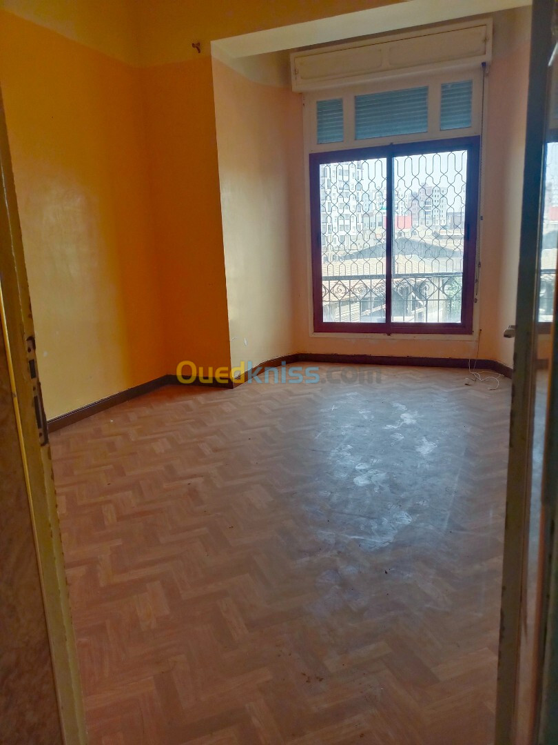 Location Appartement F3 Oran Oran