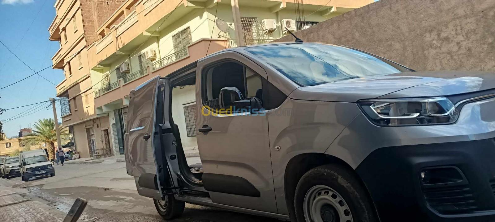 Fiat Doblo 2023 Dobloo