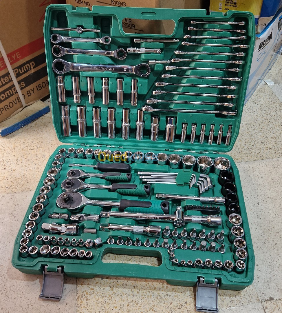 Caisse outils 151 pcs 