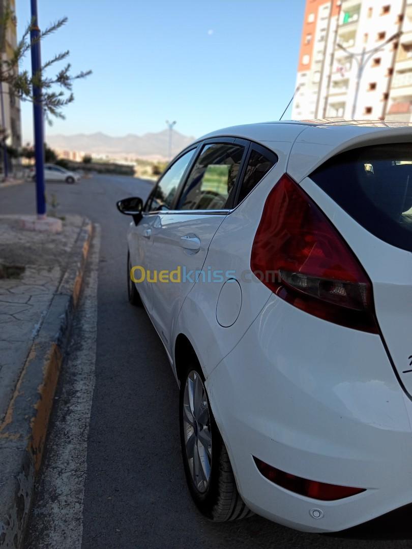 Ford Fiesta 2011 Titanium Sport pack